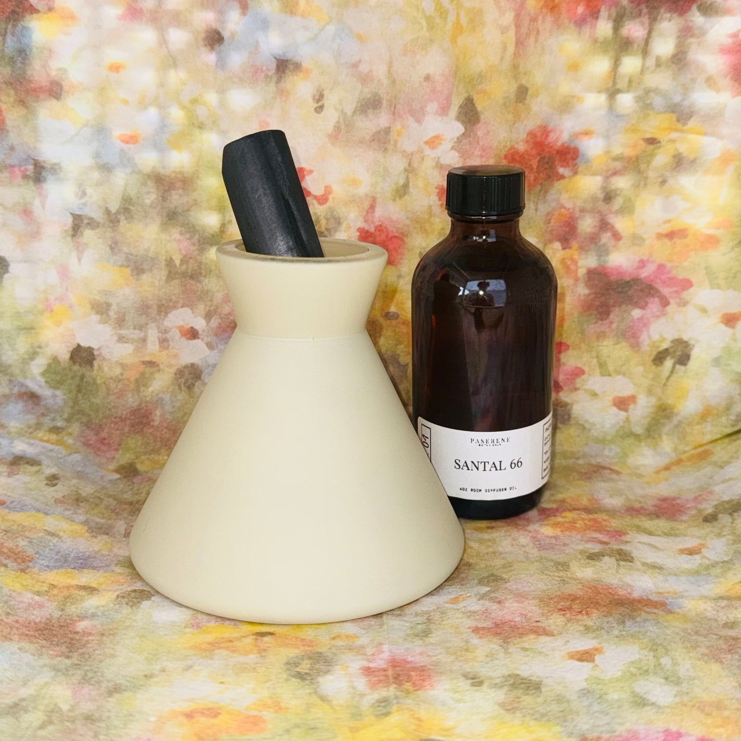 Santal 66 Charcoal Reed Diffuser